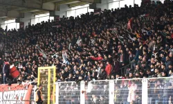 Batman'da Dev Derbi Çılgınlığı: Gişeler Alev Aldı, Koltuklar Dakikalar İçinde Eridi!