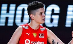 Ebrar Karakurt Milli Takımda Neden Yok, Kadro Dışı mı Bırakıldı? Ebrar Karakurt’un Sakatlığı Nedir? Turnuvada Oynayacak mı?