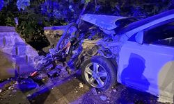 BATMAN’DA KONTROLDEN ÇIKAN OTOMOBİL DUVARA ÇARPTI: 1 YARALI