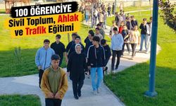 100 Öğrenciye Sivil Toplum, Ahlak ve Trafik Eğitimi
