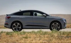 TAMAMEN ELEKTRİKLİ AUDI Q4 E-TRON, TÜRKİYE'DE 4.300.000 TL BAŞLANGIÇ FİYATI, 576 KM MAKSİMUM MENZİLİYLE TANITILDI