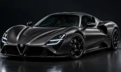 TEK ÜRETİM ALFA ROMEO 33 STRADALE "PERLA NERA" SERGİLENDİ! BOYA YOK, SINIRSIZ SİYAH İNCİ TUTKUSU VAR!