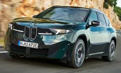 ASALET VE SAF PERFORMANS: BMW iX3 M60 xDrive ile SUV Segmentinde Güç Dengeleri Tamamen Değişiyor!