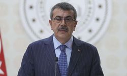 Milli Eğitim Bakanlığı 10 Bin ila 15 Bin Arasında Öğretmen Alıyor; Son Başvuru Tarihi ve Şartları Ne Olacak?