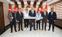 Avrupa Şampiyonu Batmanlı Sporculara Vali Canalp’ten Altın Ödül