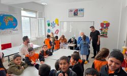 Bıçakçı İlkokulu’nda Miniklere Ağız ve Diş Sağlığı Eğitimi