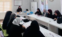 Kadın kursiyerlere Manevi Değerler Eğitimi
