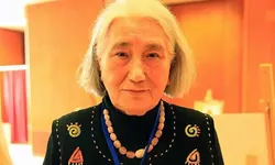 Roza Aytmatova Kimdir? Neden Öldü? Aytmatov Ailesinin Kültürel Mirası Nedir?