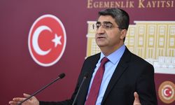 Uçak seferlerini ve uçuş çeşitliliğini artırın