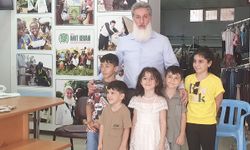 Bayram harçlıklarını Gazze'ye bağışladılar