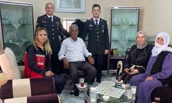 Jandarma, Bayramda Şehit Ailelerini Unutmadı