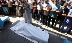 İsraile destek veren ülkeler bu barbarlığa artık 'dur' demeli