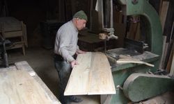 60 yıldır ağaçlara şekil veriyor