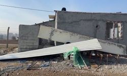 CİMER ŞİKAYETİYLE KAÇAK YAPI YIKTIRILDI