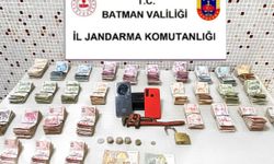 Seyyit Bilal Türbesinin Sadaka Kutusunu Çaldılar