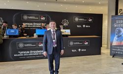 Rektör Demir, “Ufkun Ötesinde”nin Gala Gösterimine Katıldı