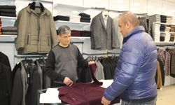 Hava soğumayınca kışlık kıyafetler elde kaldı