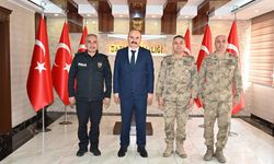 Tümgeneral Bulut’tan Vali Canalp’a Ziyaret