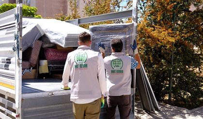 Eşyasız evde yaşam mücadelesi veren aileye umut eli uzandı