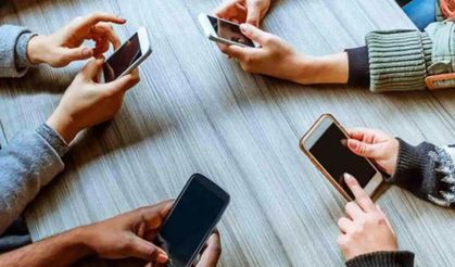 Sosyal medya ve internet oyun bağımlılığı insanların yaşamlarını ciddi anlamda tehdit ediyor