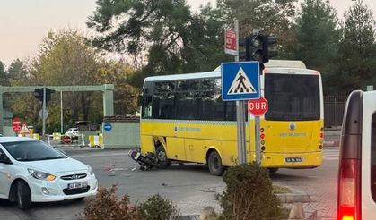 Siirt’te motosiklet belediyeye ait otobüse çarptı: 1 ölü, 1 yaralı