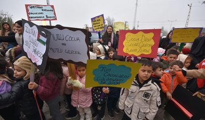 15 Temmuz Şehitleri Anaokulu öğrencileri Gazze’deki çocukların haklarına dikkat çekti