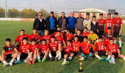 Batman Özel İdare Gençlerbirliğispor U14 Liginde şampiyon