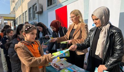 “Sağlıklı Çocuk, Sağlıklı Gelecek” Programı Öğrencilerle Buluştu