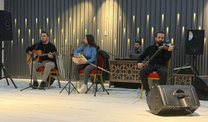 Liselerde Gençlik Merkezi Tanıtımı Sürüyor