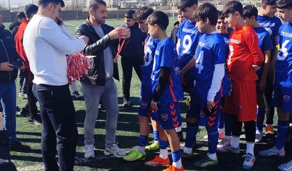Futbolun Yıldız Şampiyonu Borsa Ortaokulu