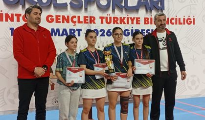 Batmanlı Kız Badminton Takımı Türkiye 4.’sü Oldu