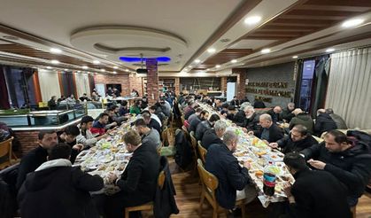 Eczane teknisyenleri iftar programında buluştu