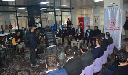 Enes Eminoğlu Batman’da Gençlerle Buluştu