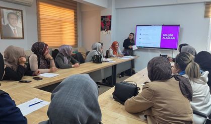 Gelecek Nesiller İçin Kritik Eğitim: Aileler Bilinçleniyor!