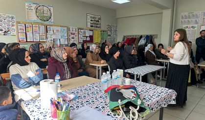 “Ailede Sağlıklı Sınırlar” Eğitimi Velilerden Yoğun İlgi Gördü