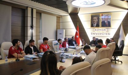 Batman Üniversitesi Güreşte Zirveye Yükseldi