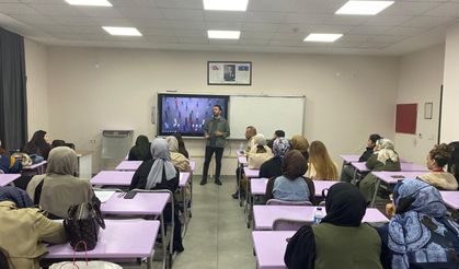 Geleceğin koruyucu kalkanı: Batman’da ailelere "Mahremiyet" çıkartması!