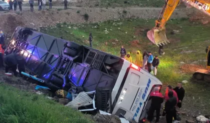 Malatya'da yolcu otobüsü kazası: 4 ölü, 15 yaralı