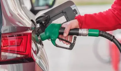 Akaryakıtta Büyük İndirim: Motorin Fiyatları Yeniden Çift Haneli Seviyelere Geriliyor