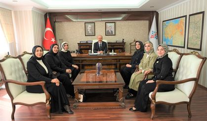 Birlik Vakfı Kadınlar Komisyonundan Vali Canalp’e Anlamlı Ziyaret