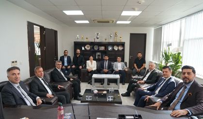 Rektör İdris Demir, Yeniden Seçilen Baro Başkanı Çakan’ı Ziyaret Etti
