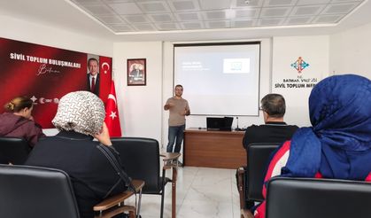 STM’de Sosyal Medya Okuryazarlığı Eğitimi Başladı