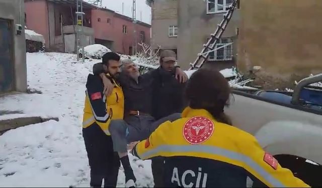 Siirt’te eğitime kar engeli; 99 köy yolu kapandı