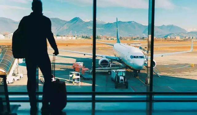 Yurt içinde ikamet eden 9 milyon 528 bin kişi seyahate çıktı