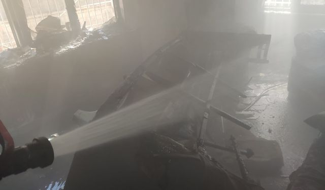 Batman’da iki katlı evde çıkan yangın korkuttu