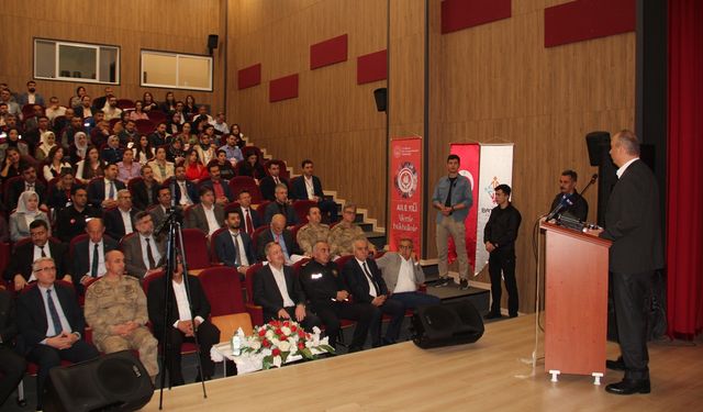 “Evlenmelerin sayısı azalırken, tek başına yaşayanların sayısı artıyor”