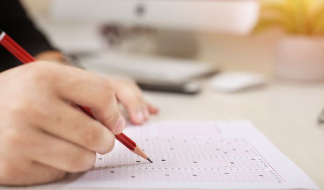 MEB, LGS için örnek soru kitapçıklarını yayımladı