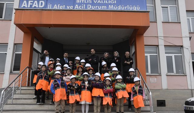 AFAD'dan ilkokul çocuklarına 'gönüllü' eğitimi
