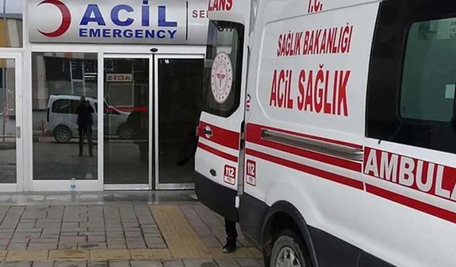 53 öğrenci gıda zehirlenmesi şüphesiyle hastaneye kaldırıldı