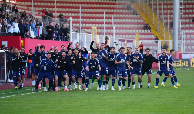 Petrolspor, İnegölspor engelini geçti 2-1